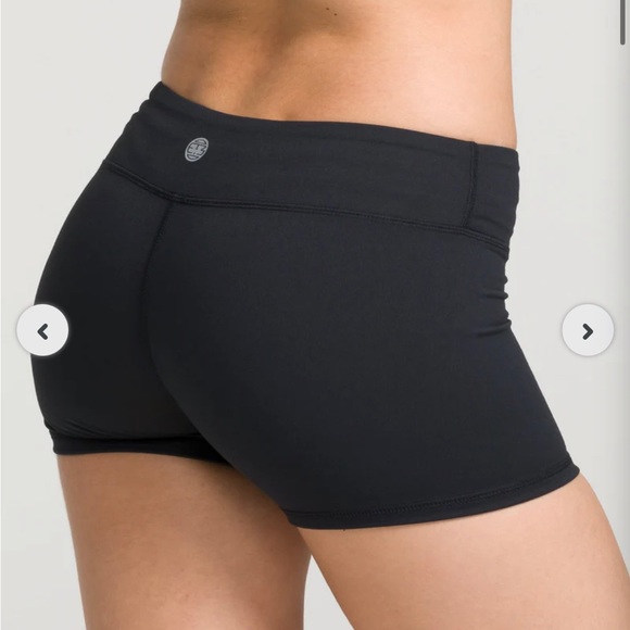 IAB 3 inch No Ride Workout Booty Shorts - Picture 4 of 4